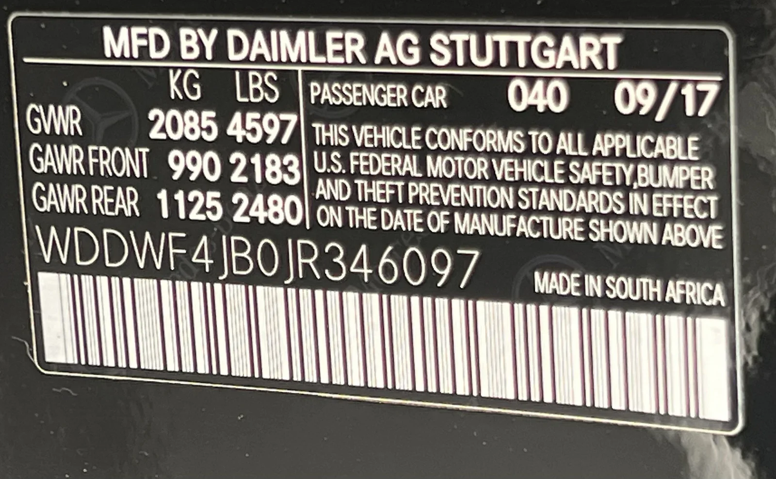 Mercedes-Benz-C-Class-30