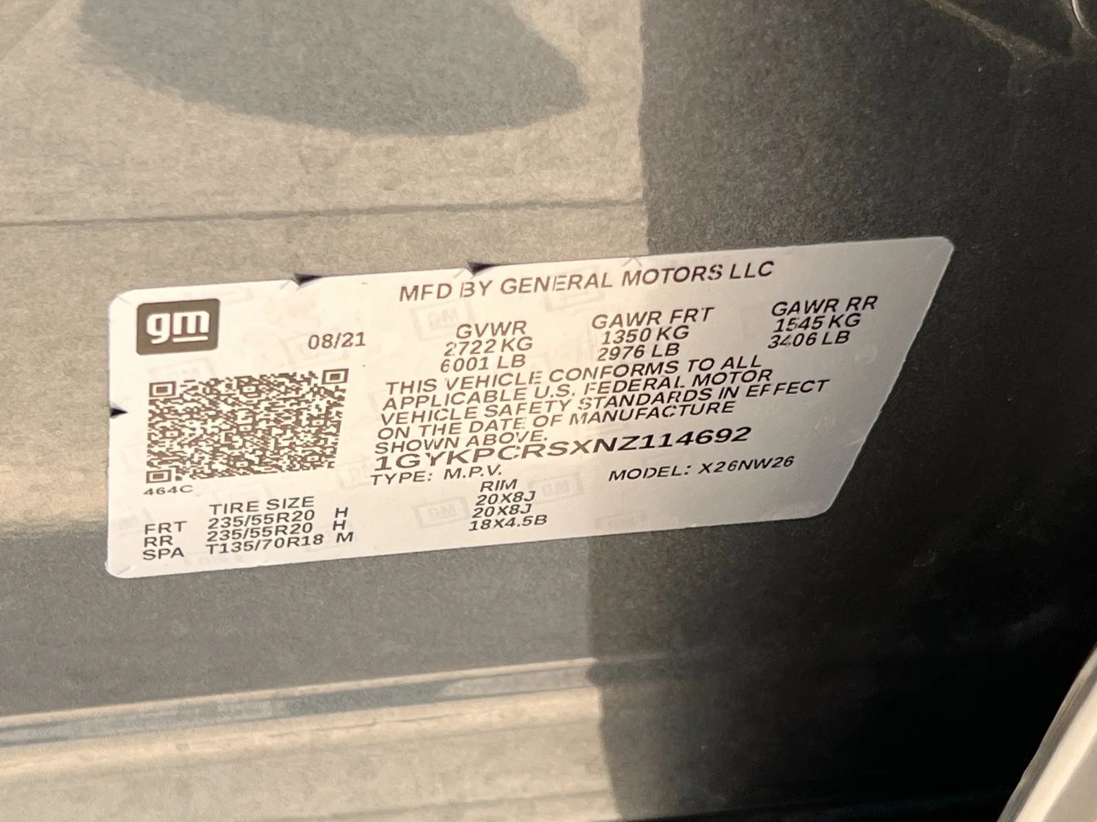 Cadillac-XT6-32