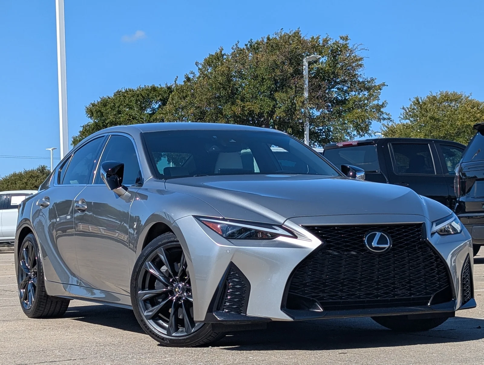 Lexus-IS-1