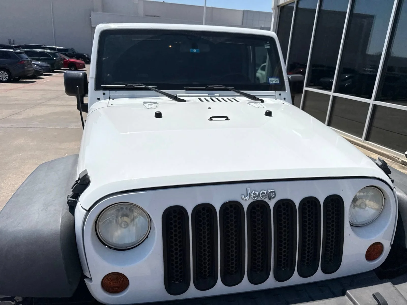 Jeep-Wrangler Unlimited-2