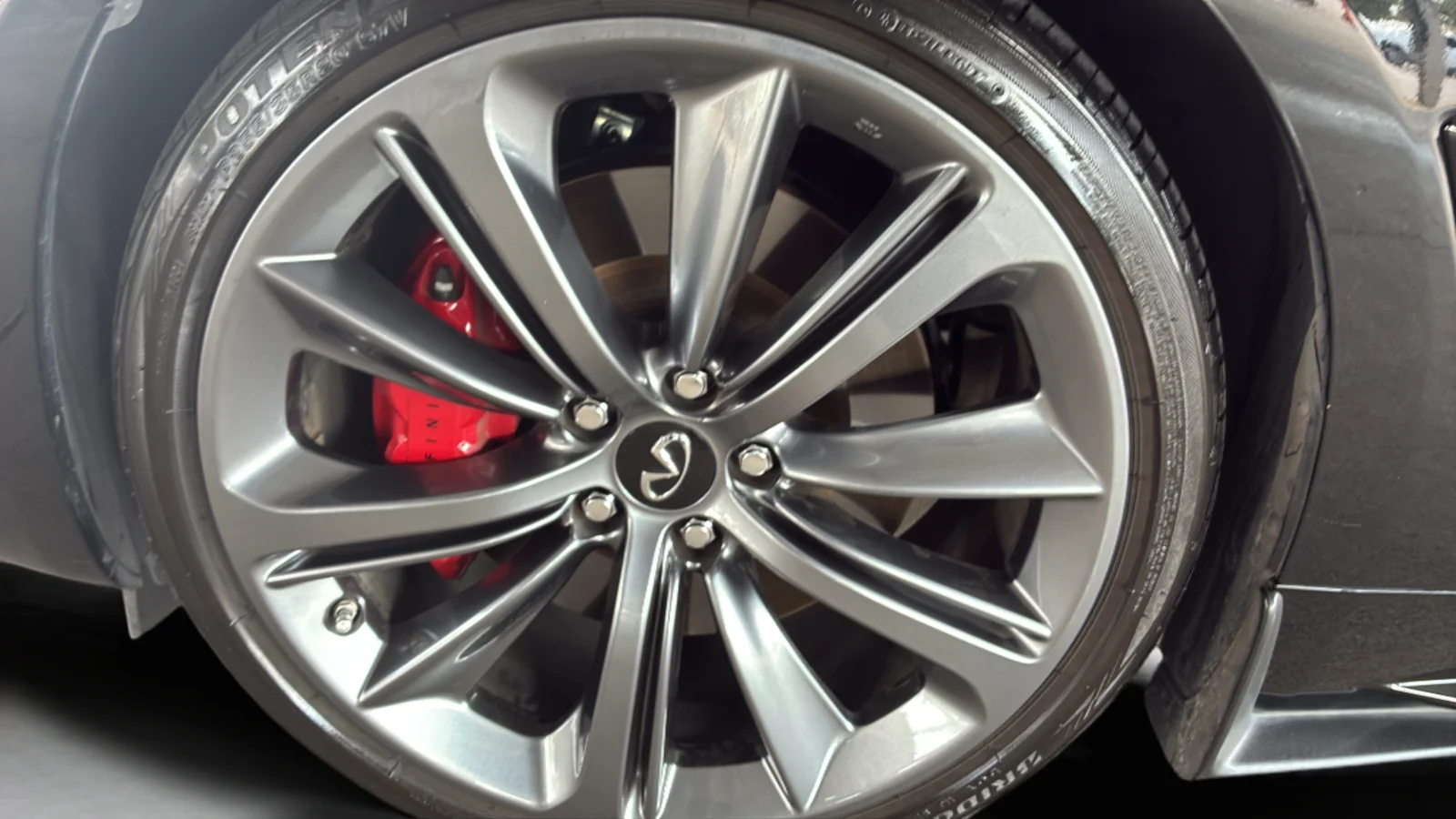 INFINITI-Q60-29