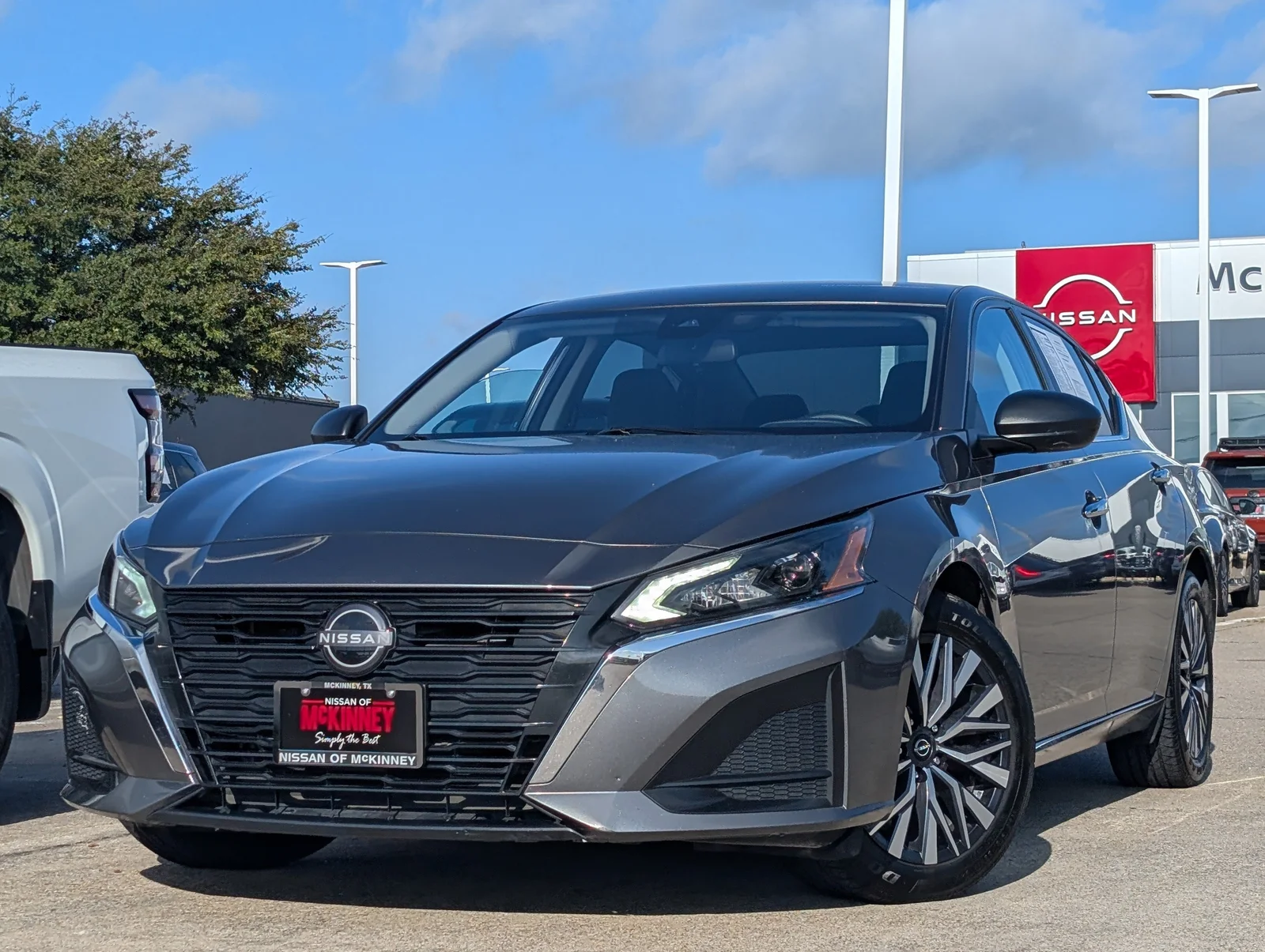 Nissan-Altima-1
