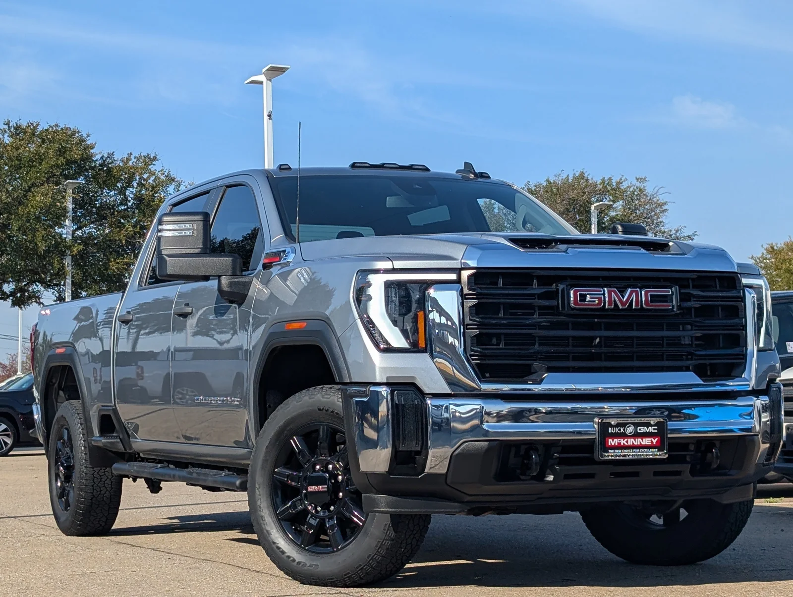 GMC-Sierra 2500HD-1