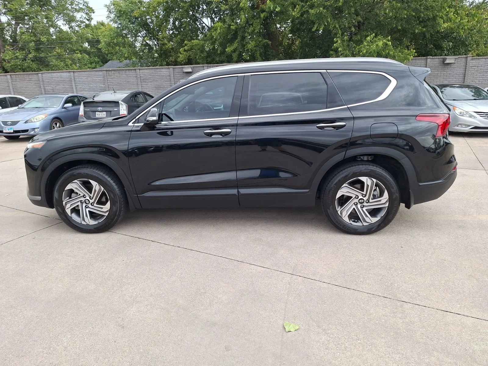 Hyundai-Santa Fe-2