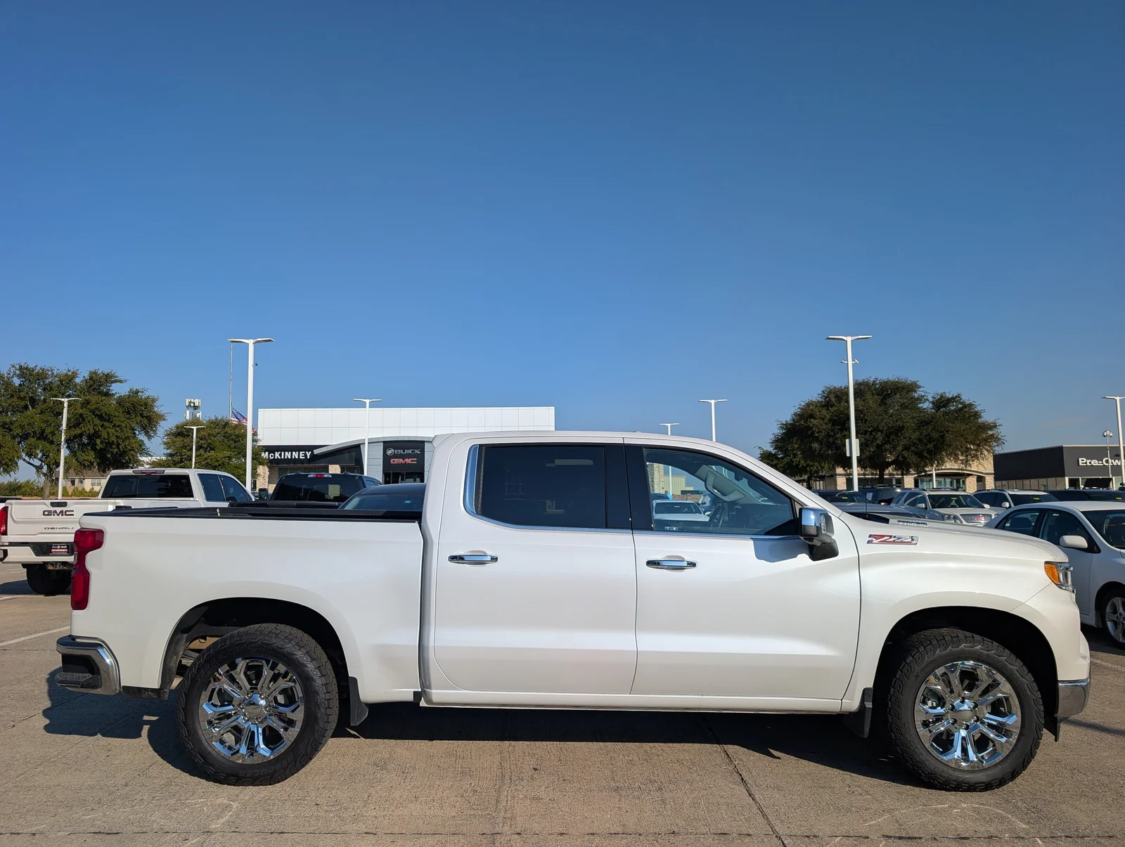 Chevrolet-Silverado 1500-2
