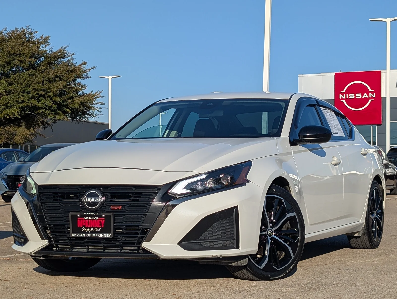 Nissan-Altima-1