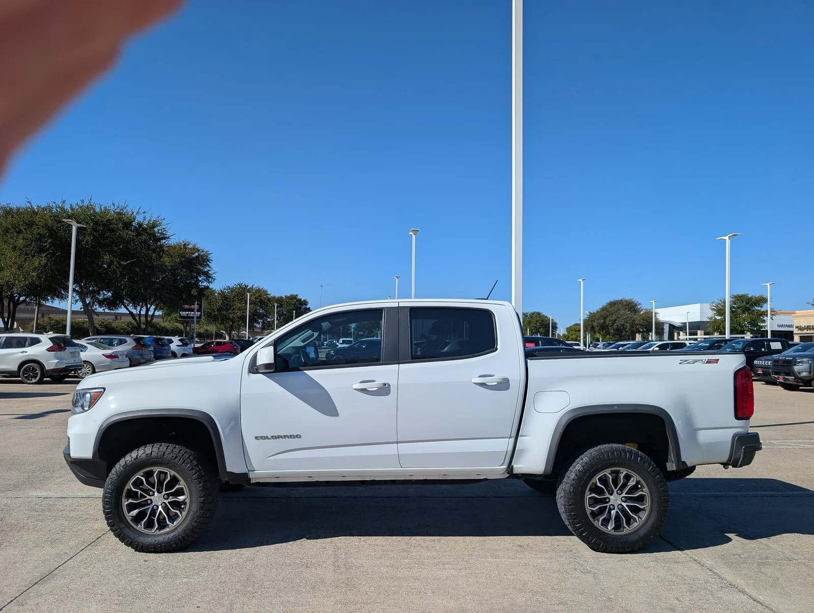 Chevrolet-Colorado-2