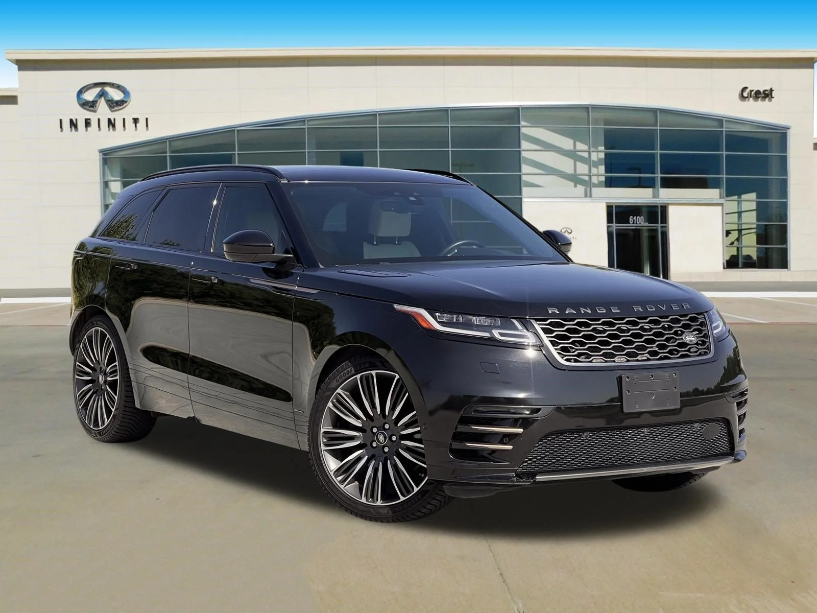 Land Rover-Range Rover Velar-1