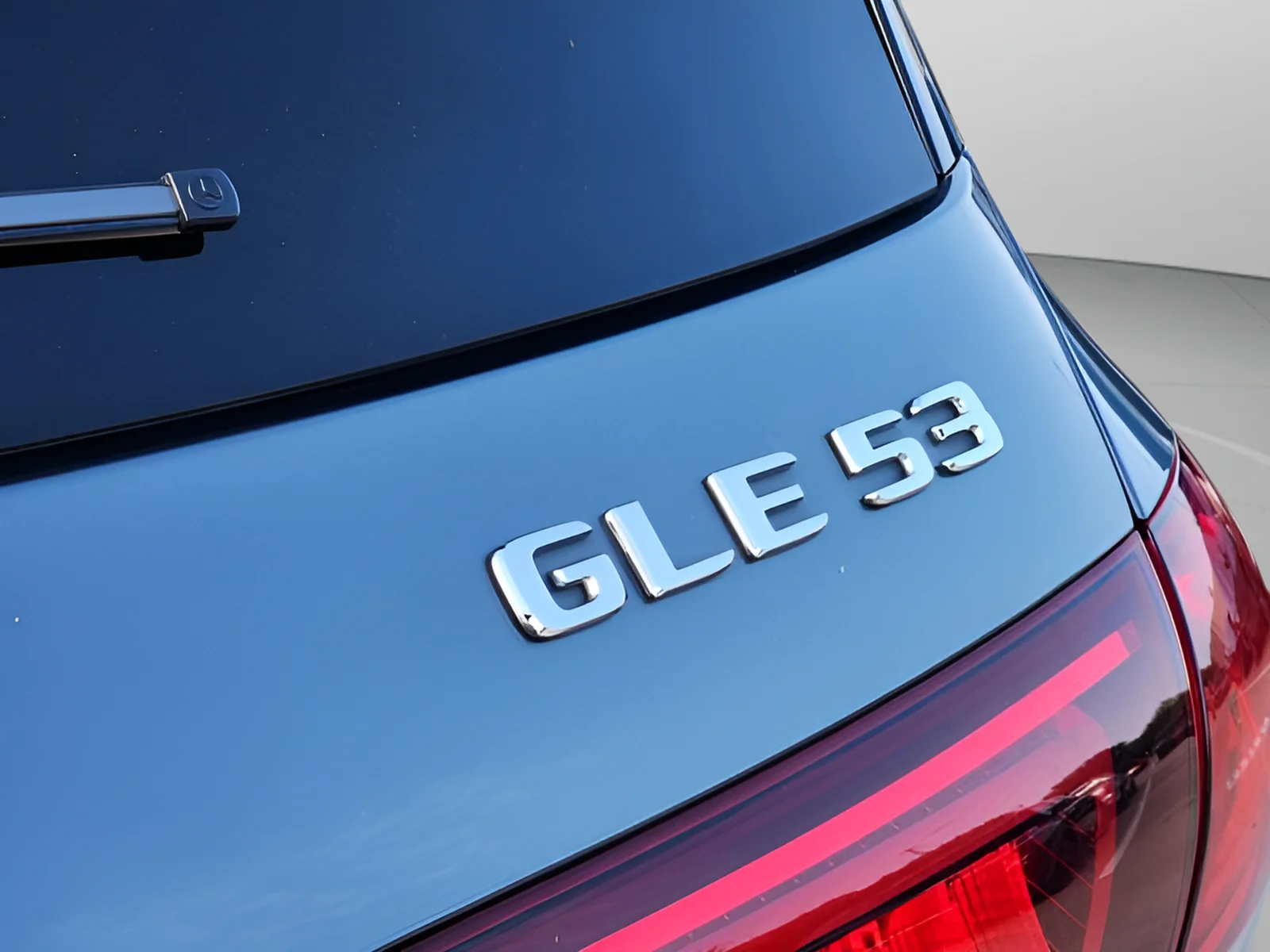 Mercedes-Benz-GLE-42