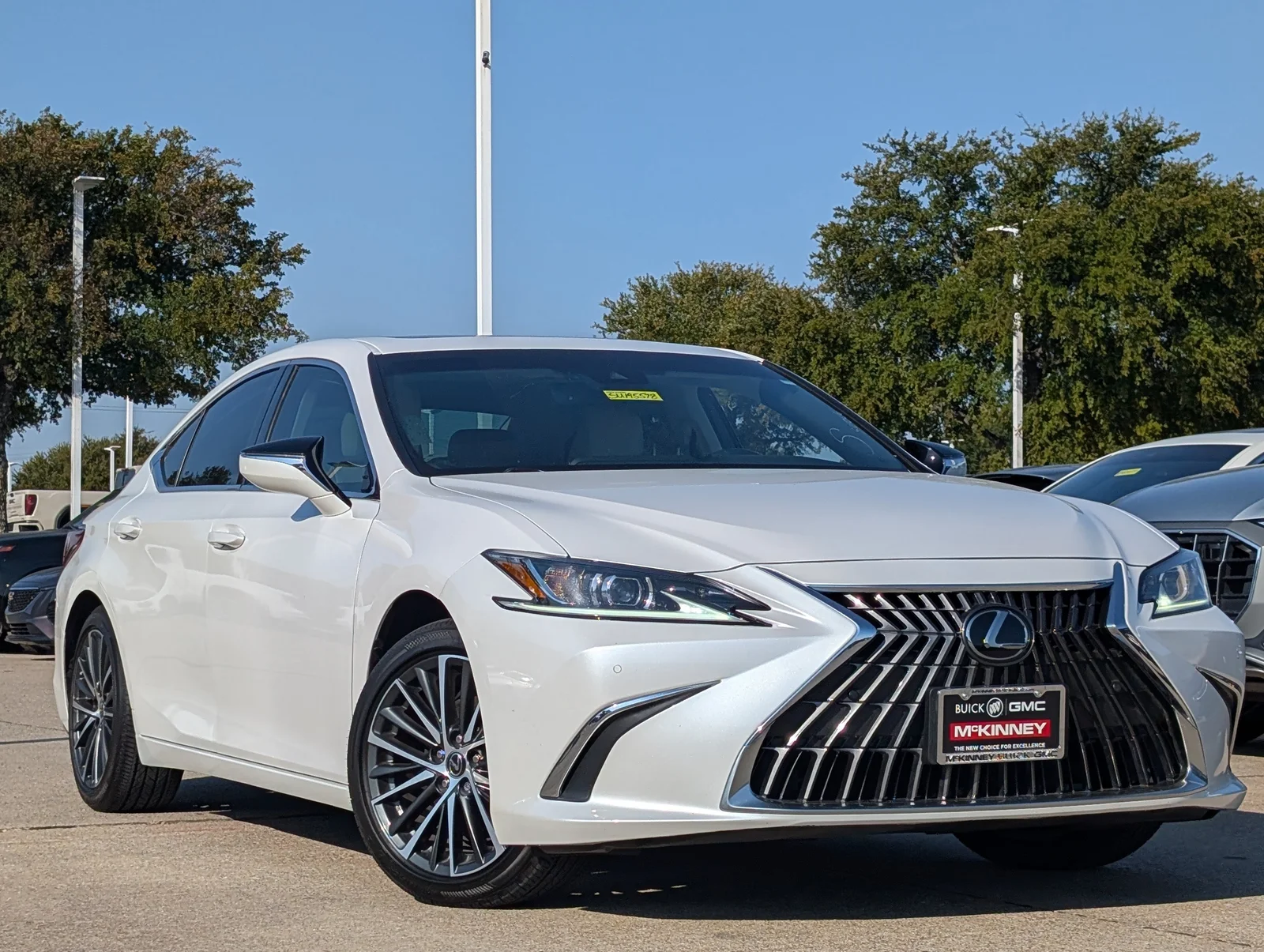 Lexus-ES-1
