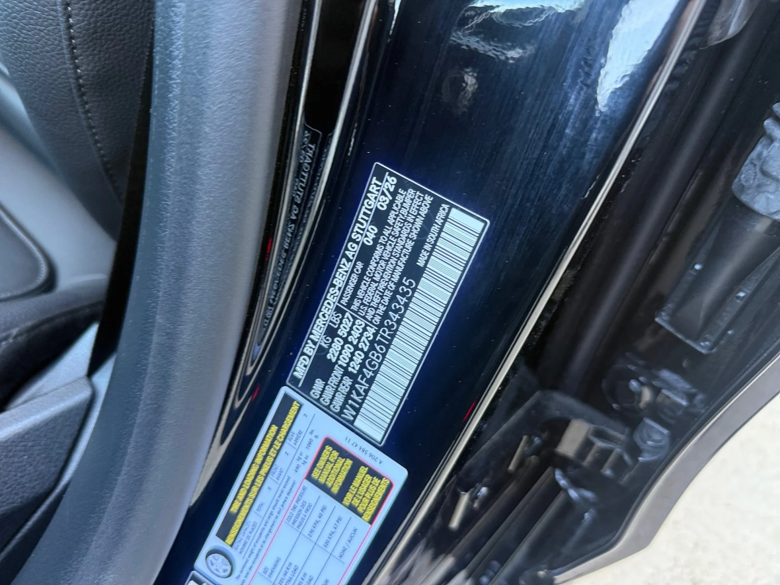 Mercedes-Benz-C-Class-30