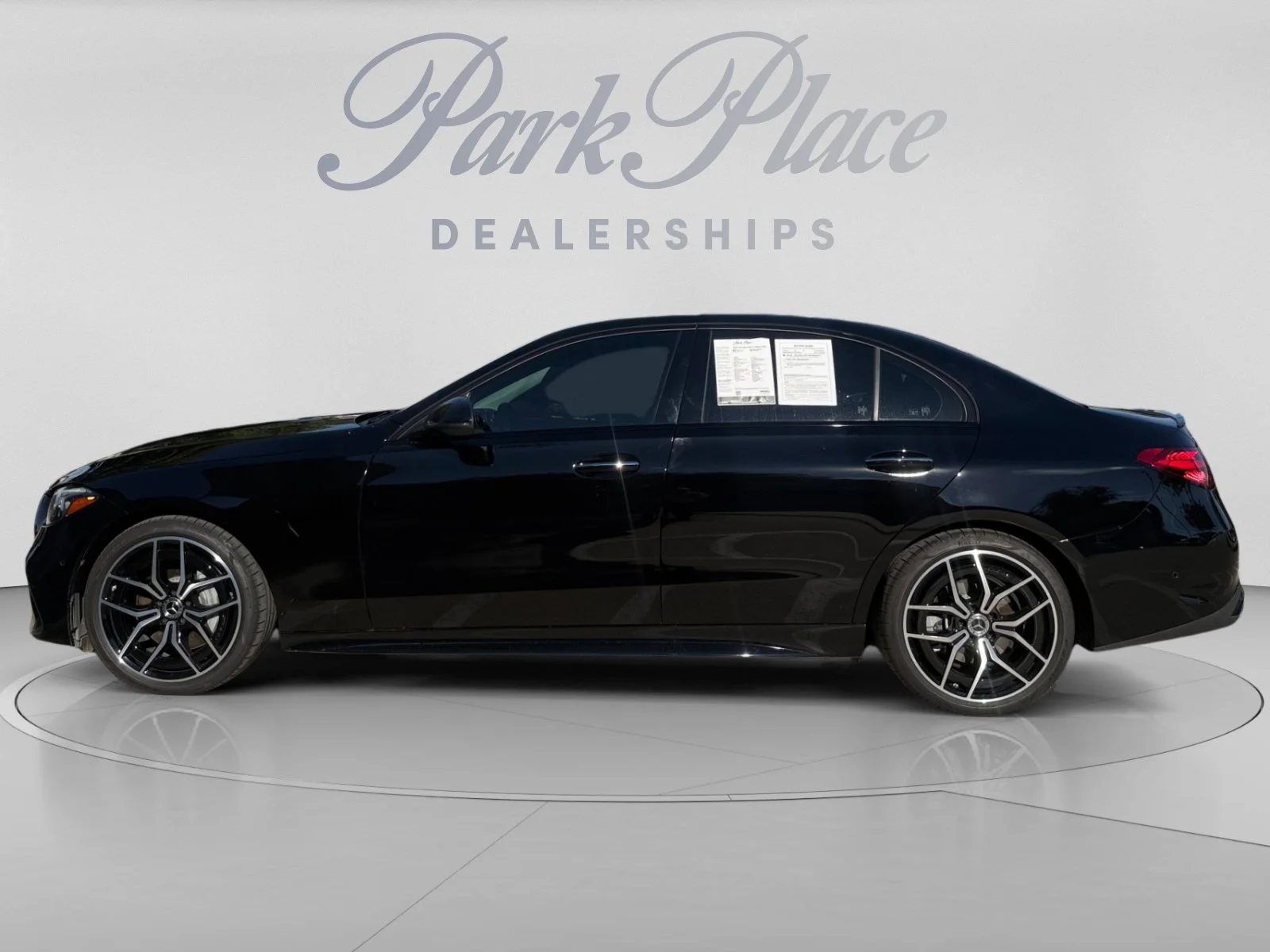 Mercedes-Benz-C-Class-1
