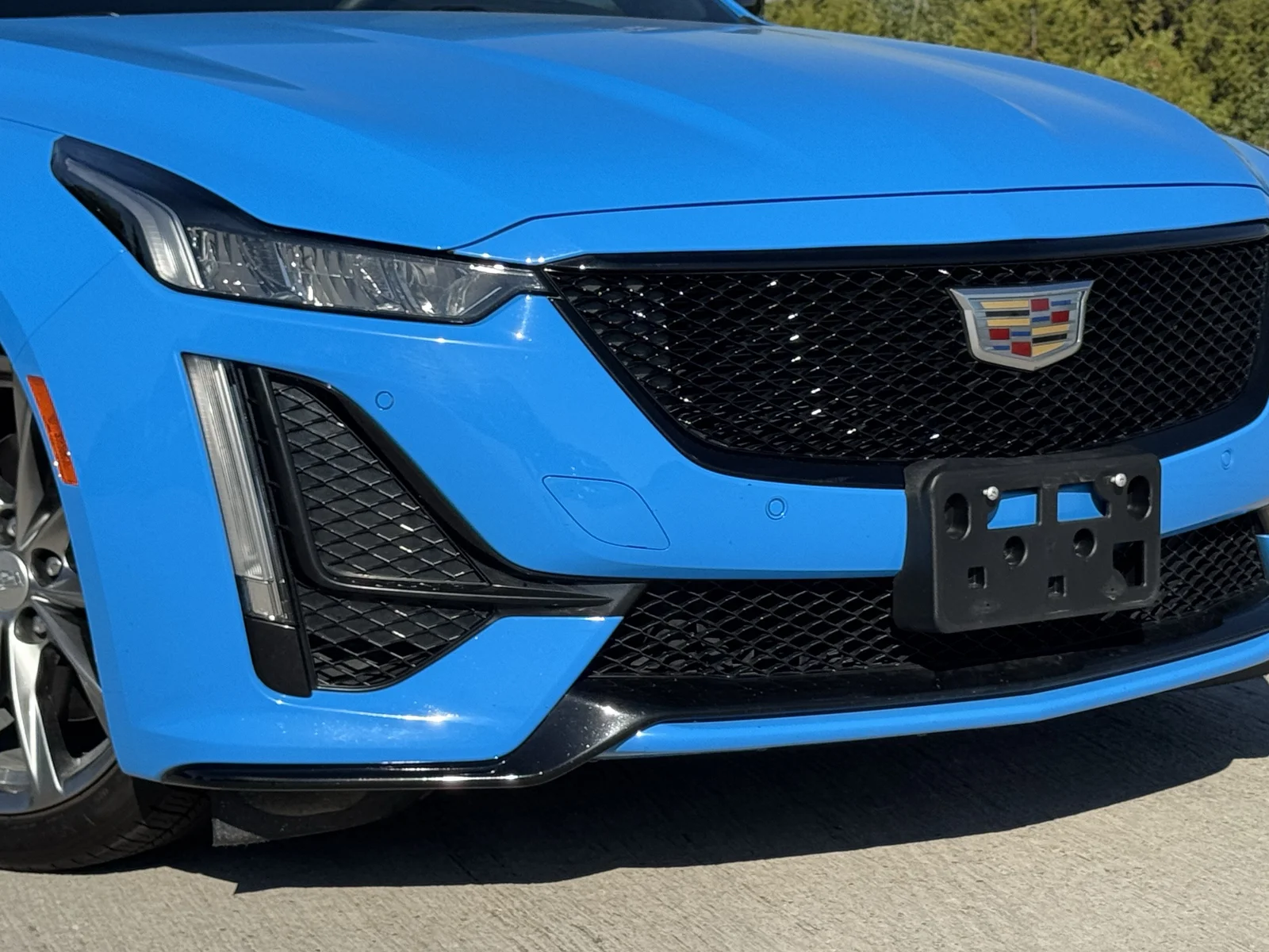 Cadillac-Ct5-V-2