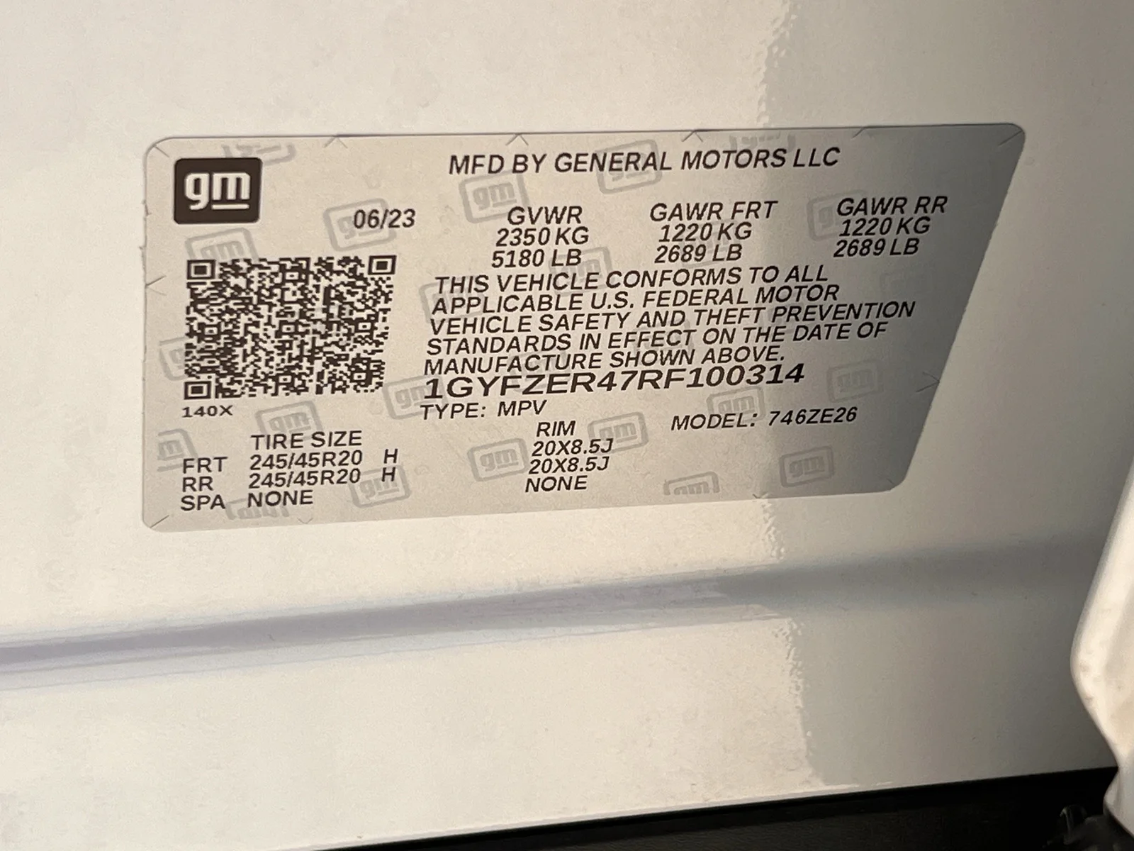 Cadillac-XT4-30