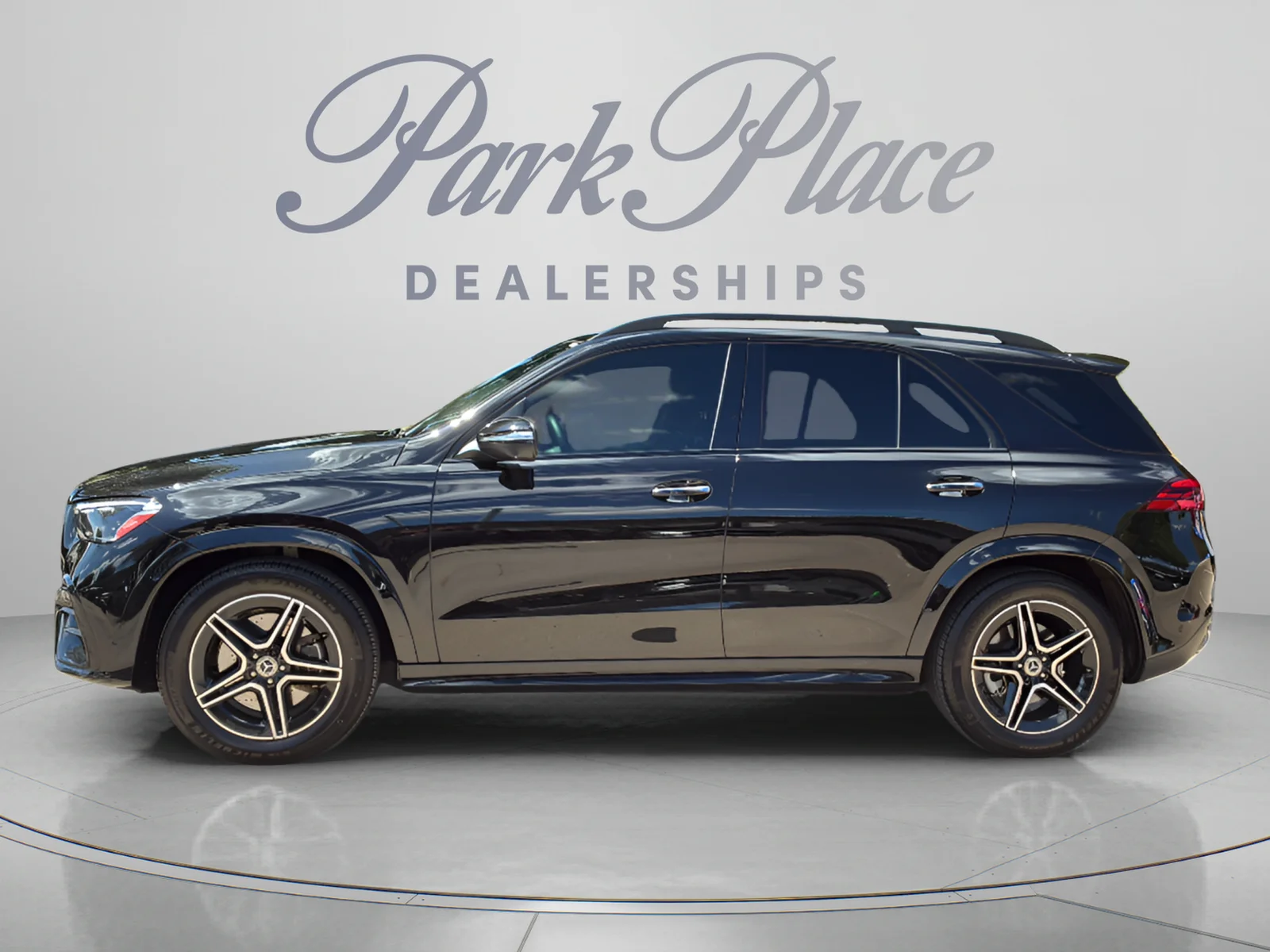 Mercedes-Benz-GLE-1