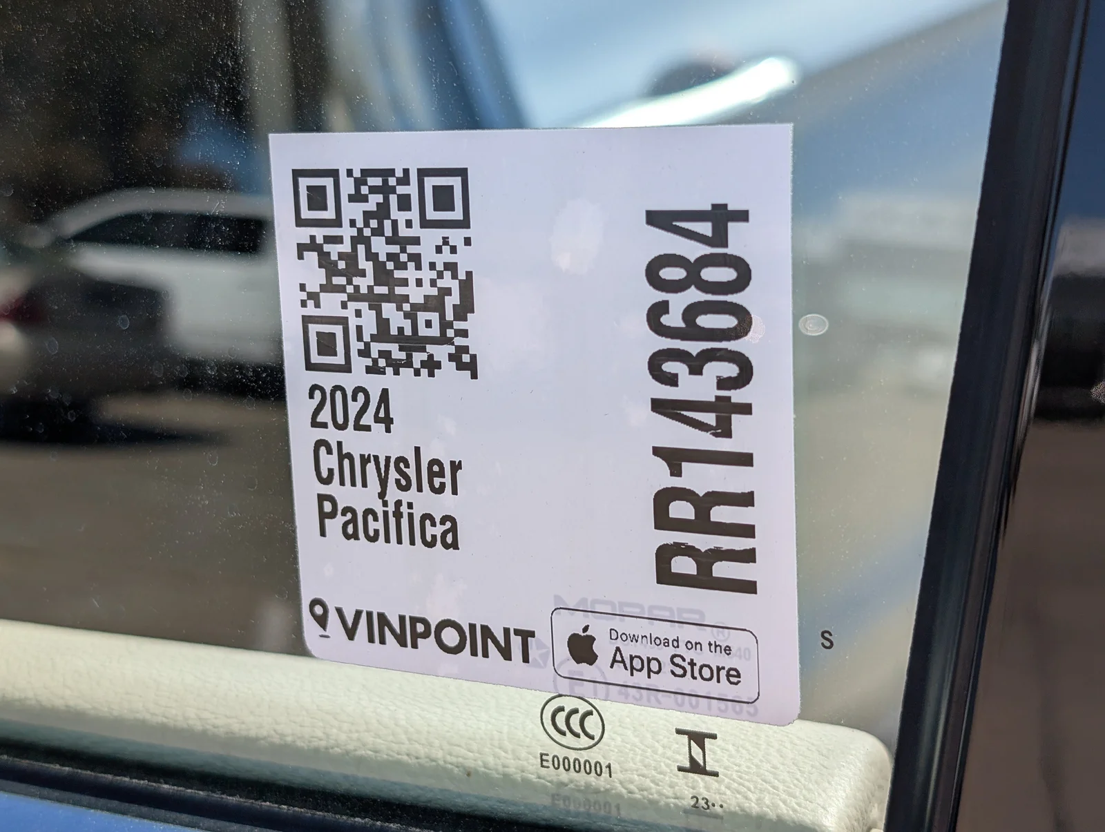 Chrysler-Pacifica-27