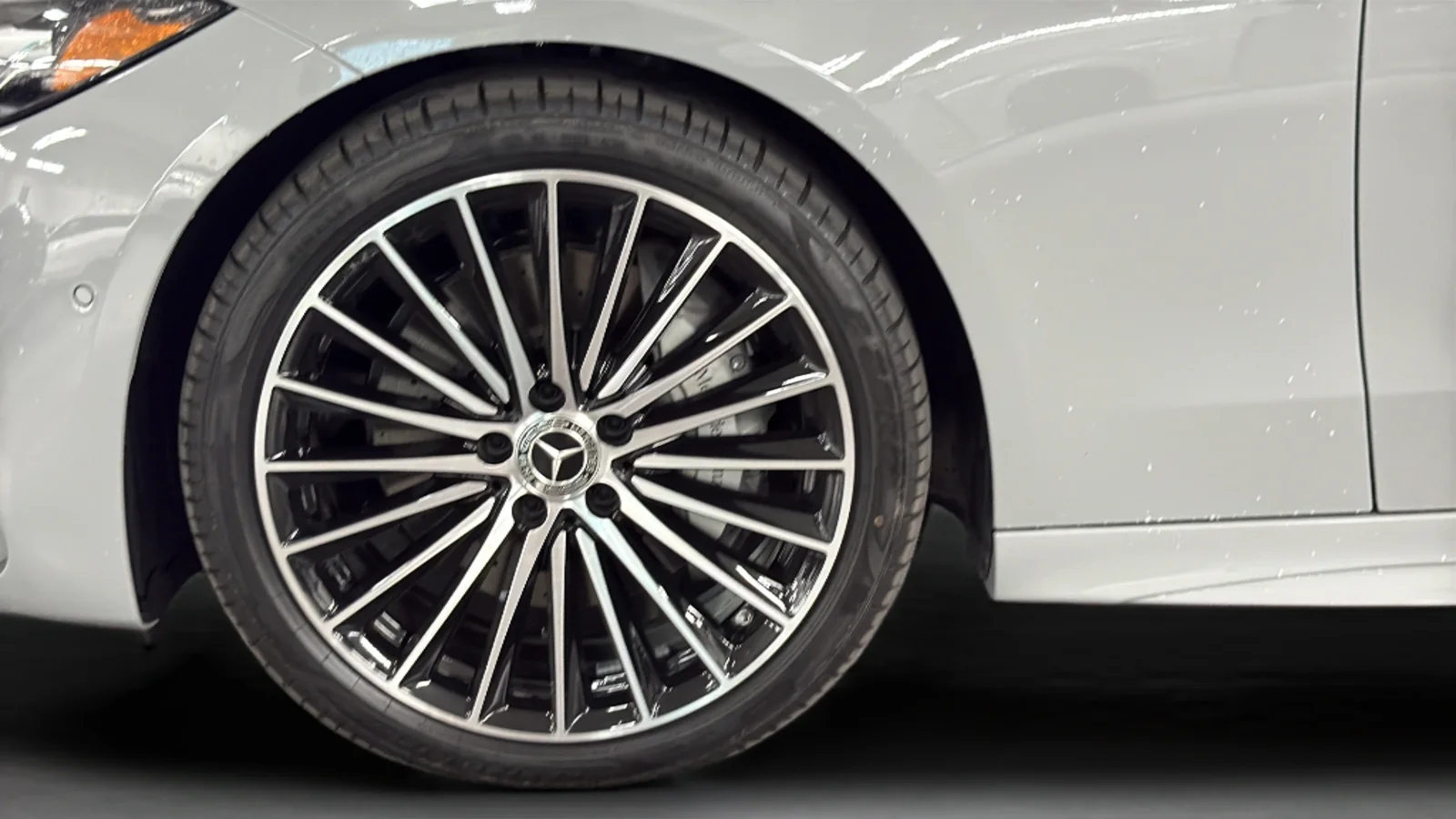 Mercedes-Benz-C-Class-30