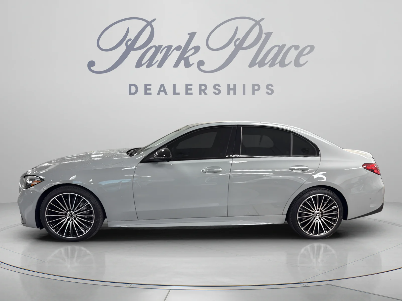 Mercedes-Benz-C-Class-1