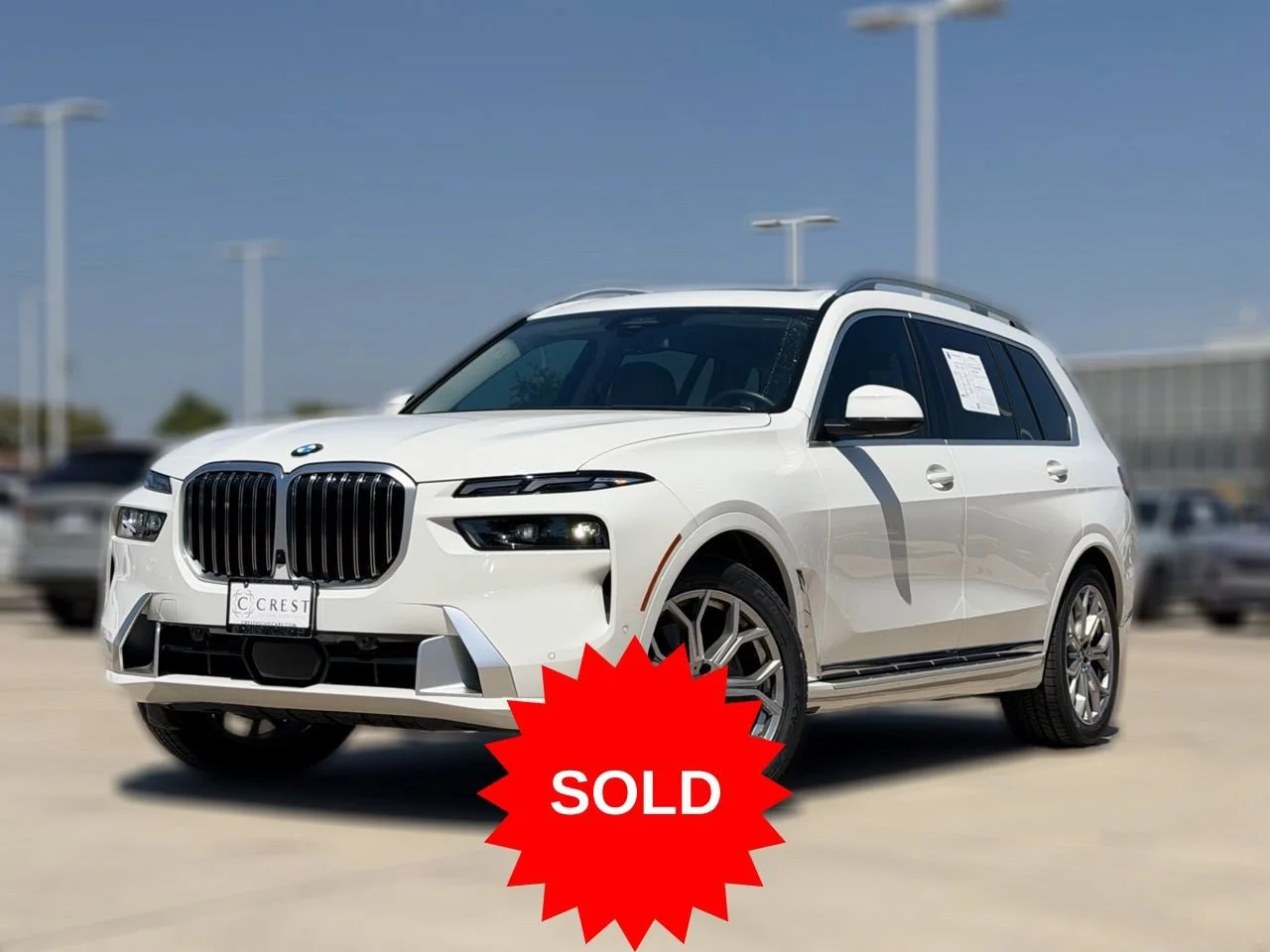 BMW-X7-1