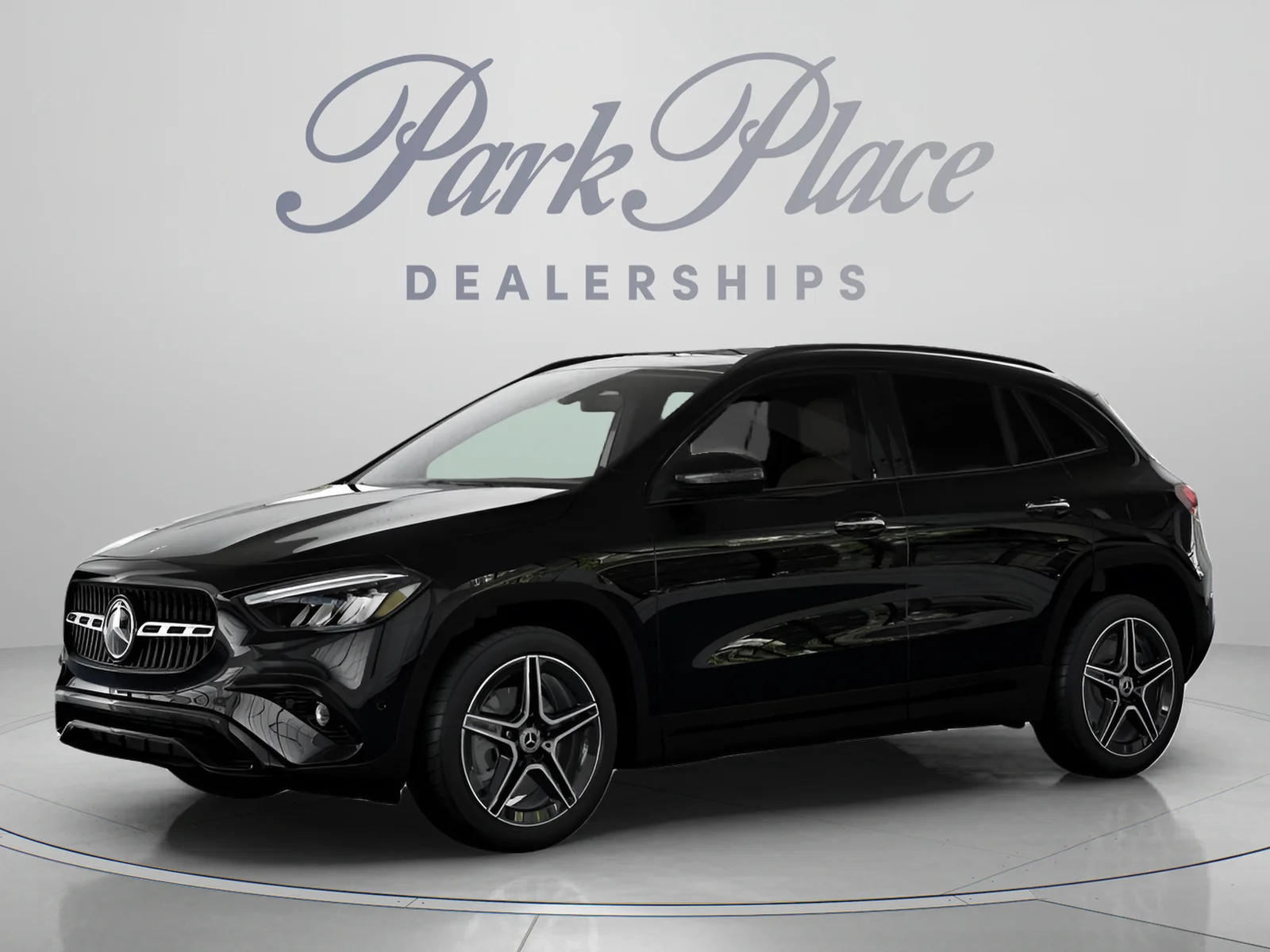 Mercedes-Benz-GLA-1