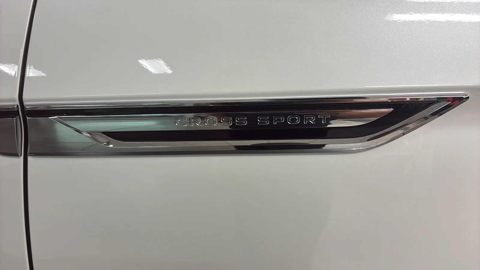 Volkswagen-Atlas Cross Sport-29