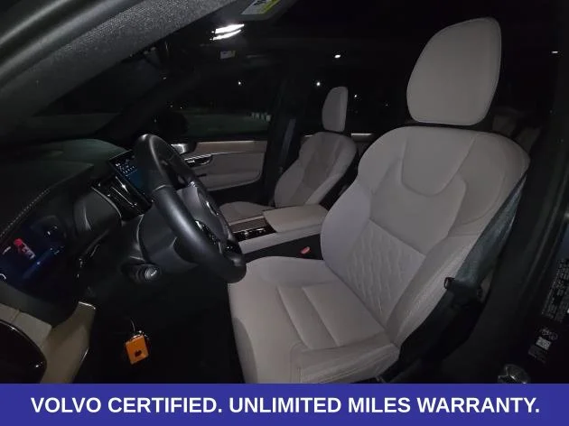 Volvo-XC90-1