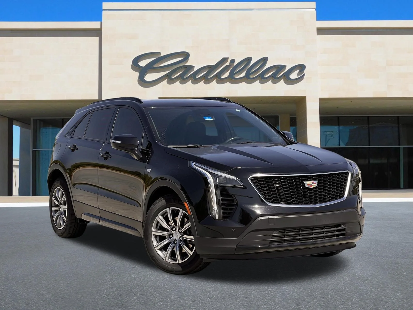 Cadillac-XT4-1