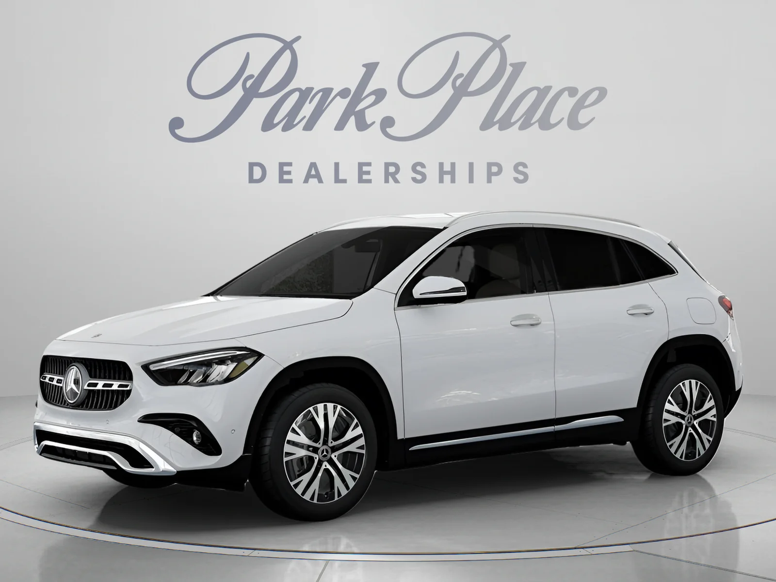 Mercedes-Benz-GLA-1