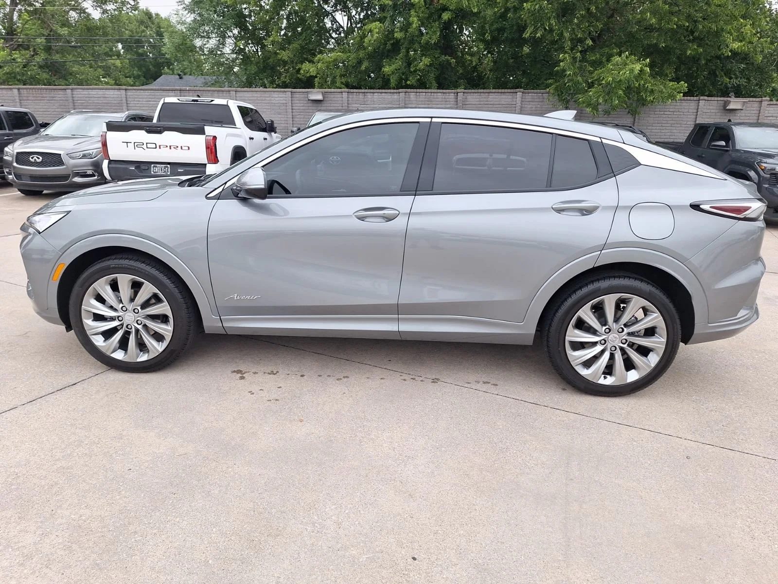 Buick-Envista-2