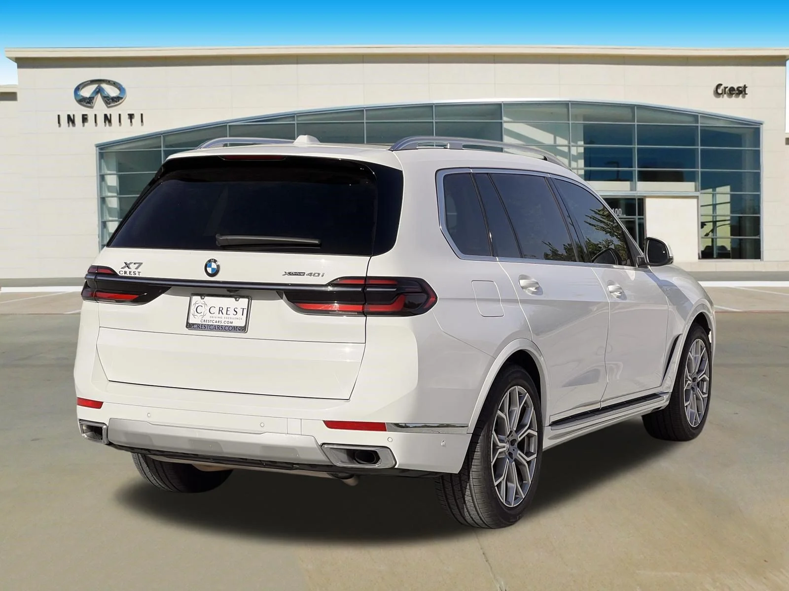 BMW-X7-2