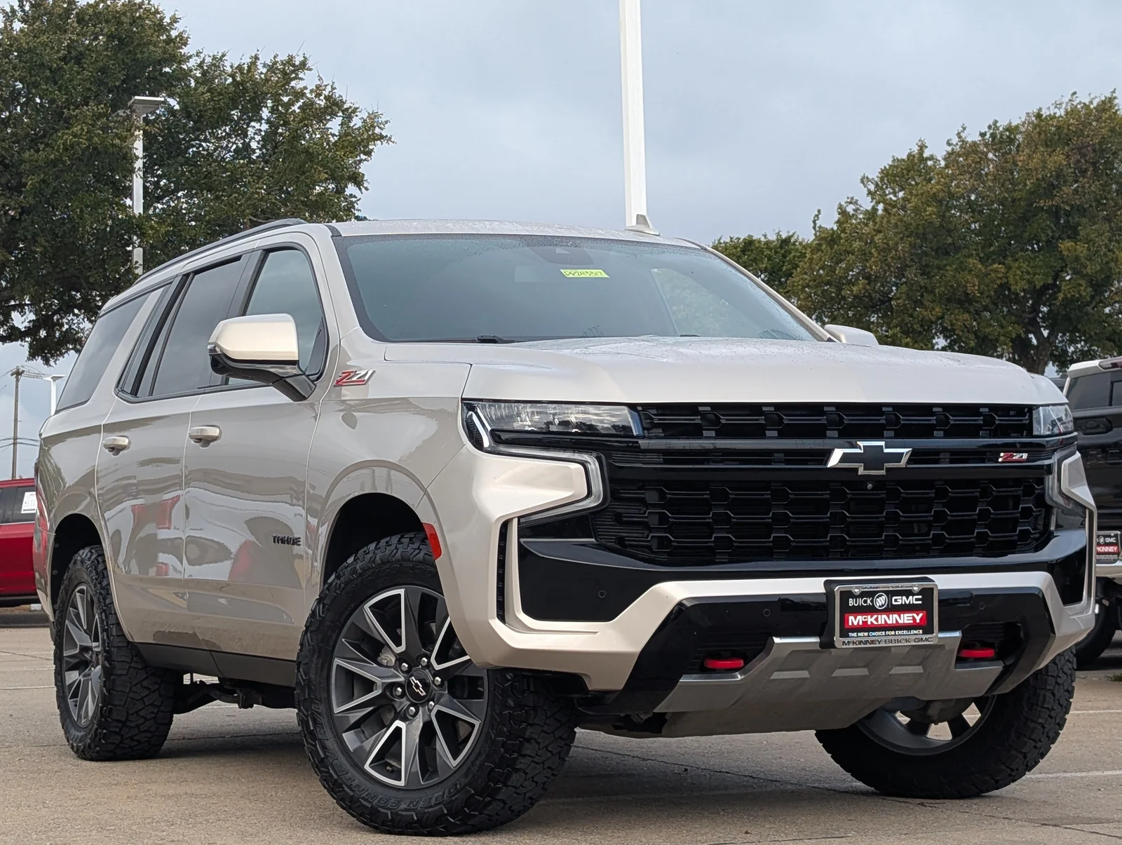 Chevrolet-Tahoe-1
