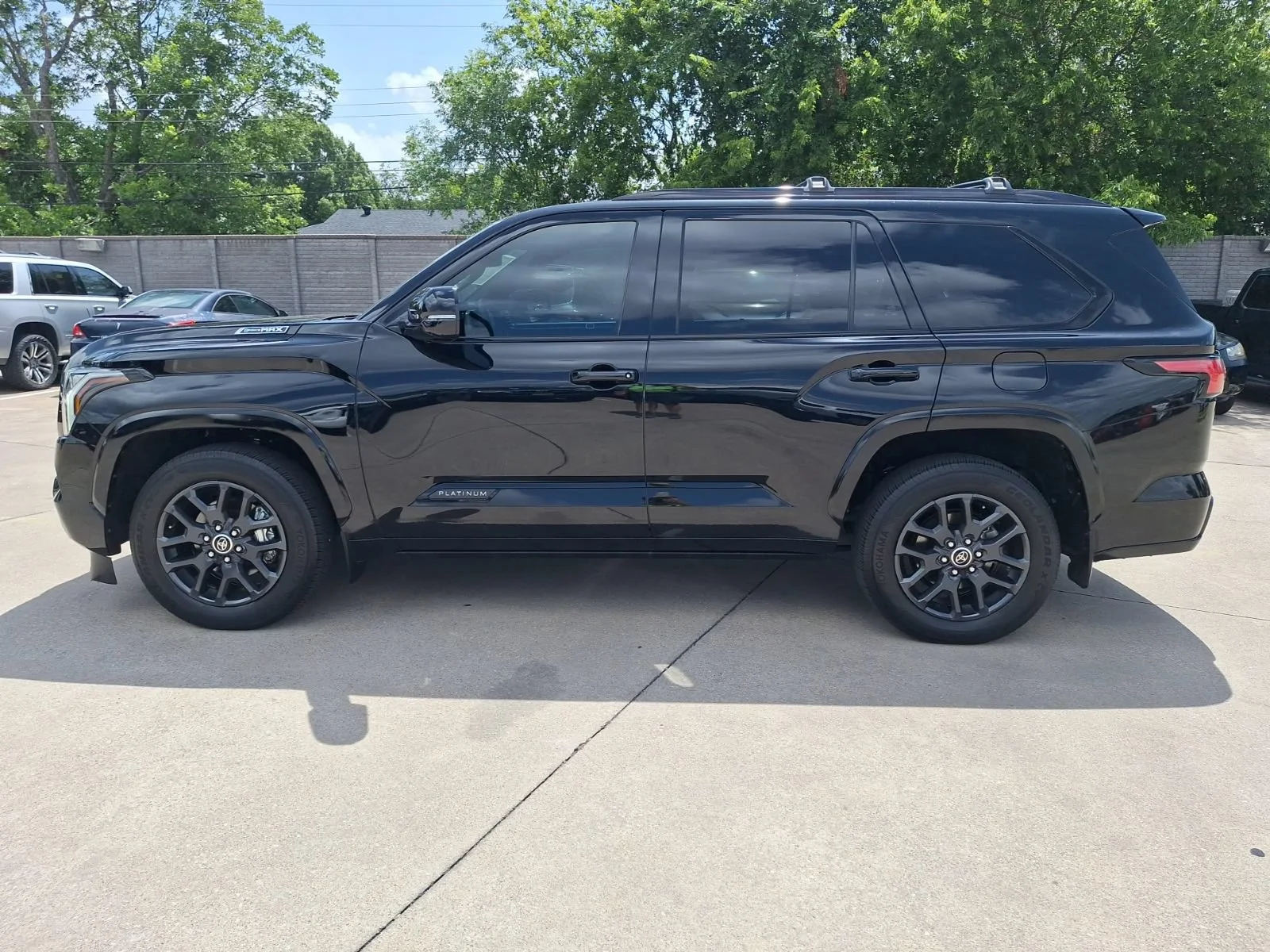 Toyota-Sequoia-2