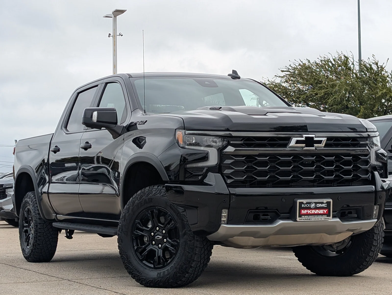 Chevrolet-Silverado 1500-1