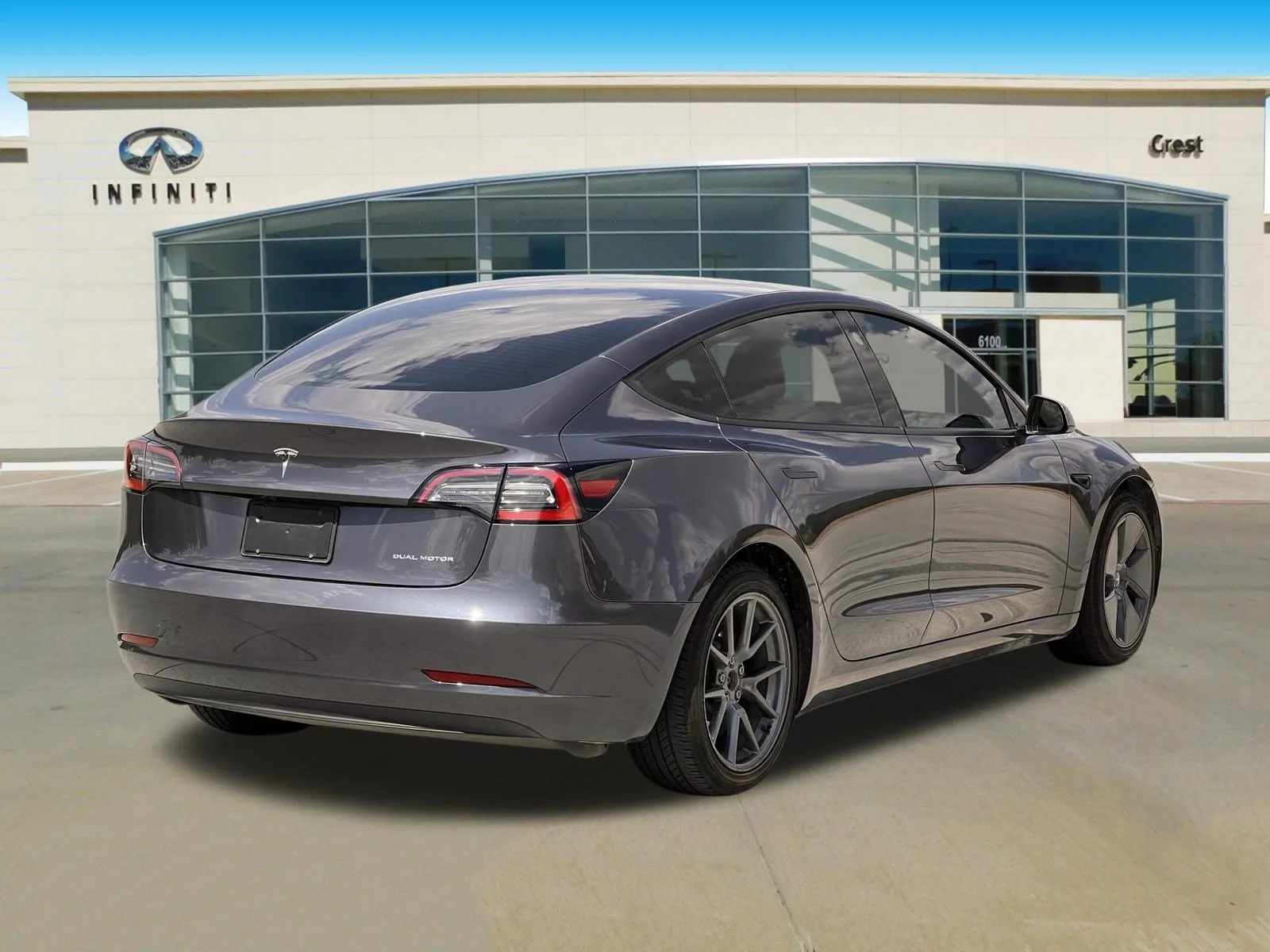 Tesla-Model 3-2