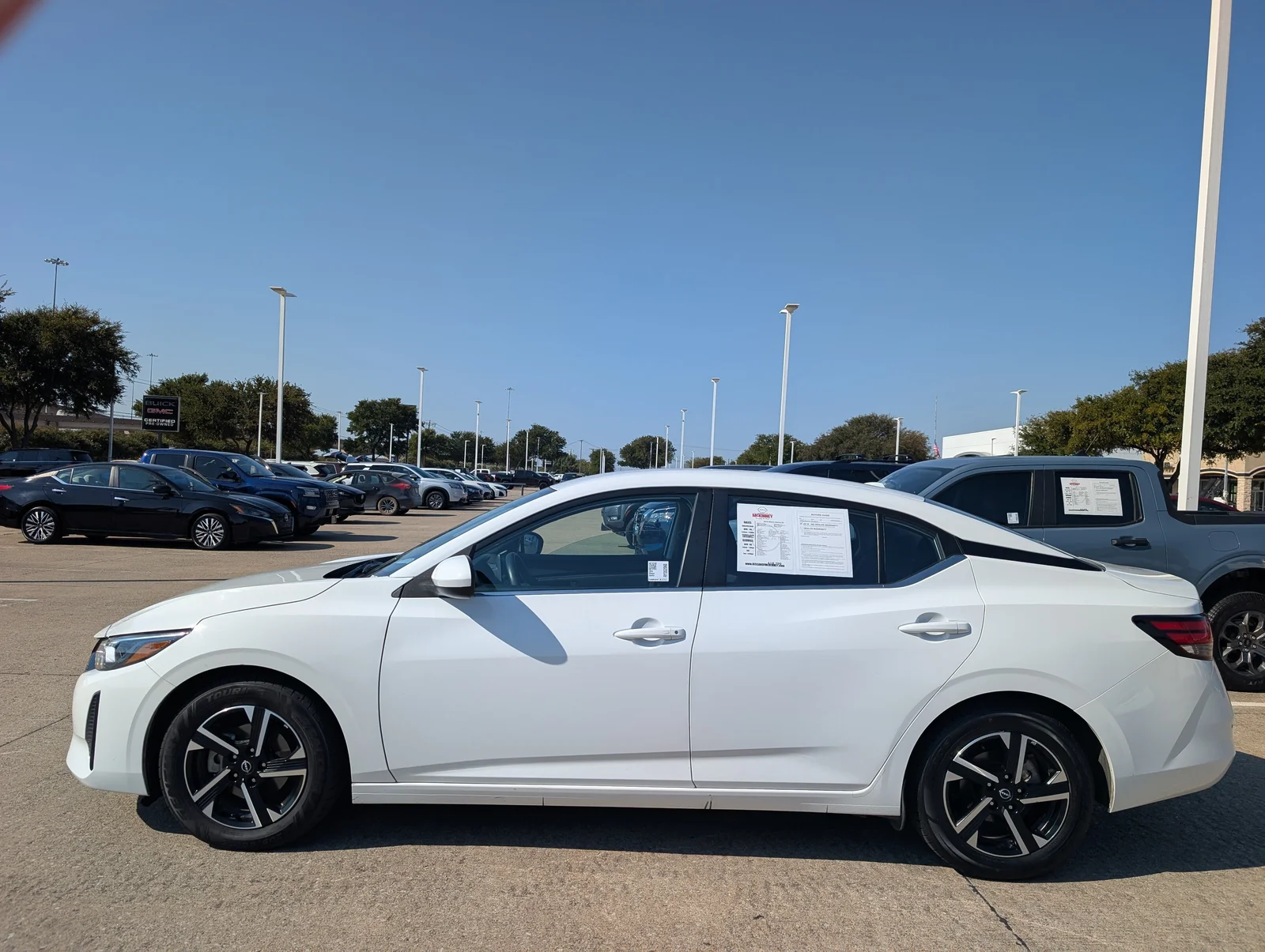 Nissan-Sentra-2