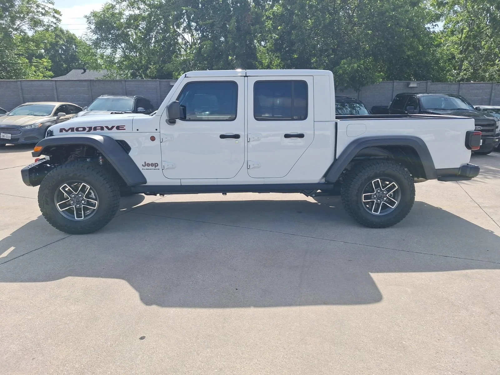 Jeep-Gladiator-2