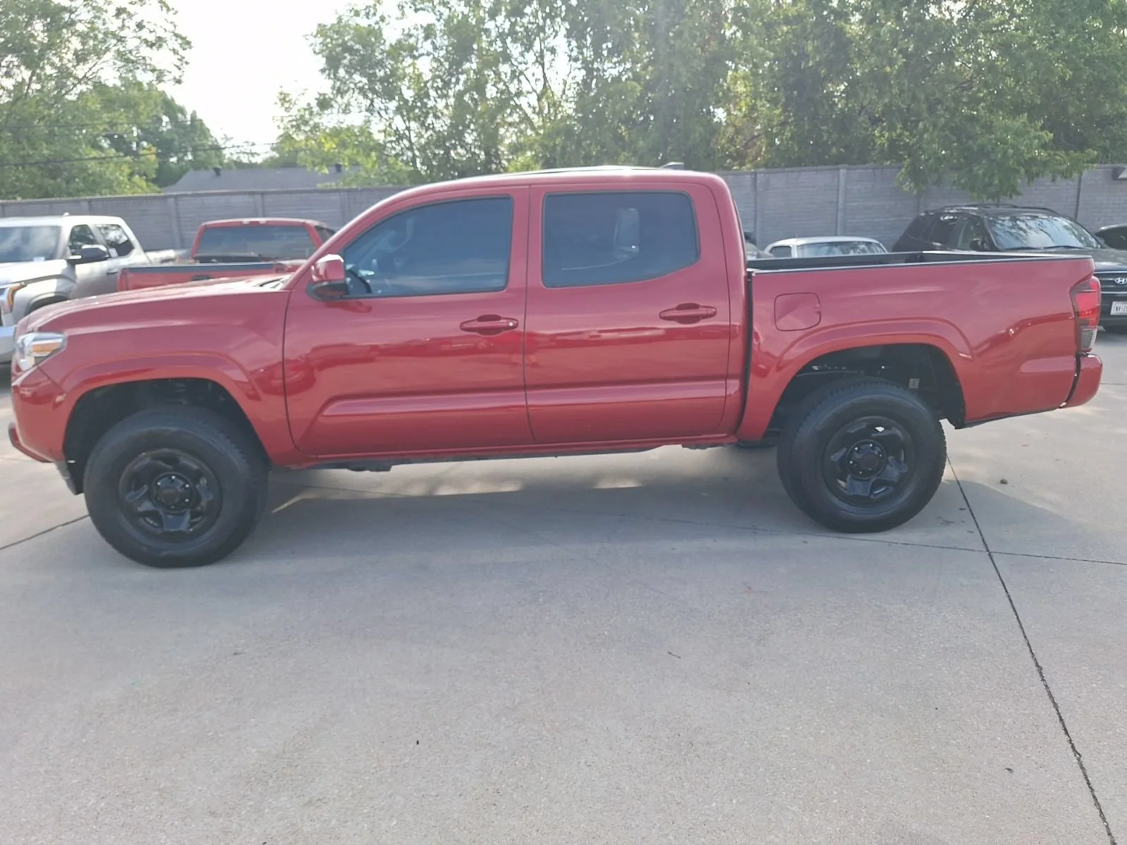 Toyota-Tacoma 4WD-2