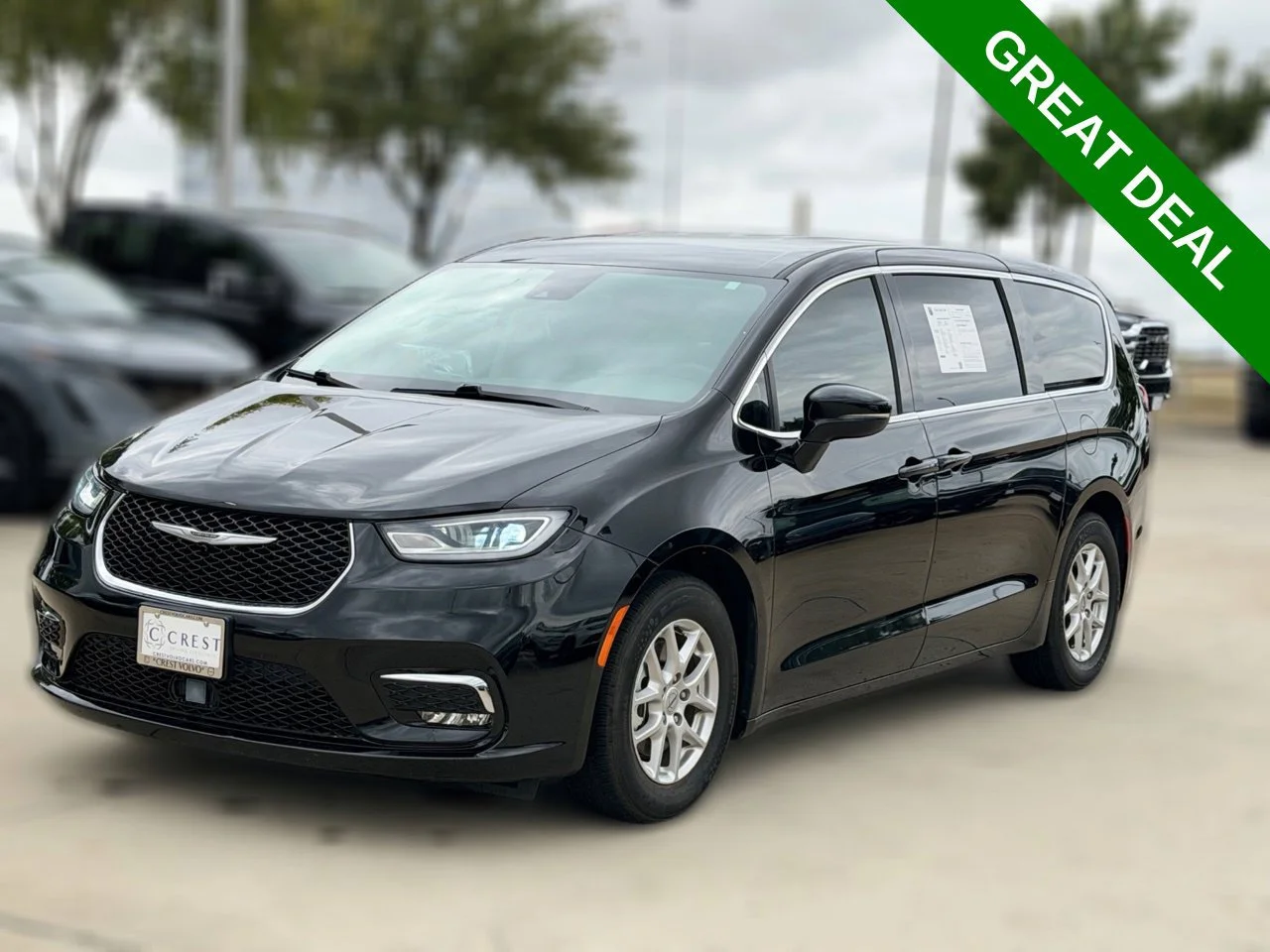 Chrysler-Pacifica-1