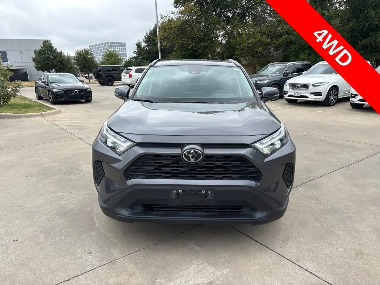 Toyota-RAV4-1