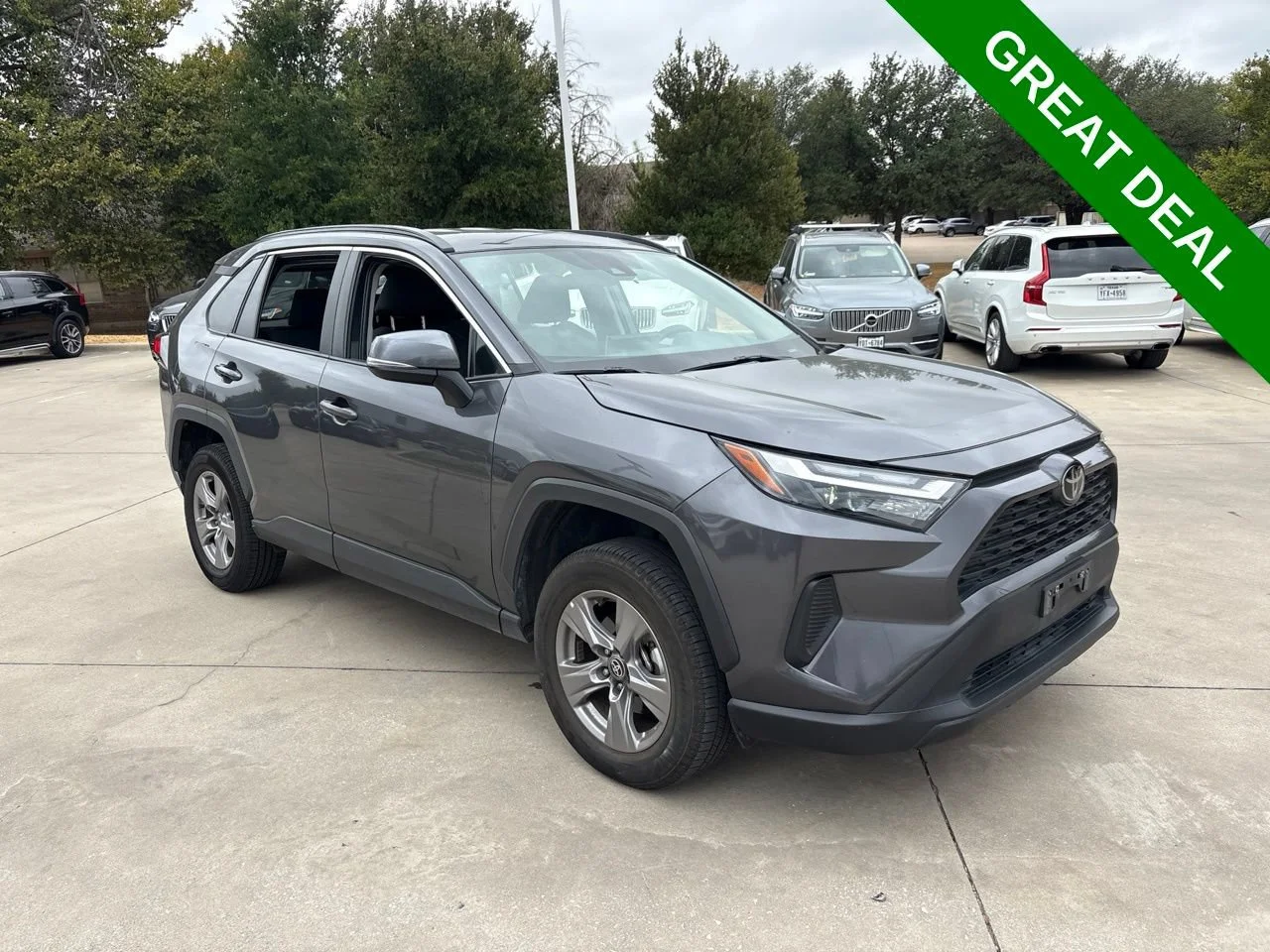 Toyota-RAV4-2