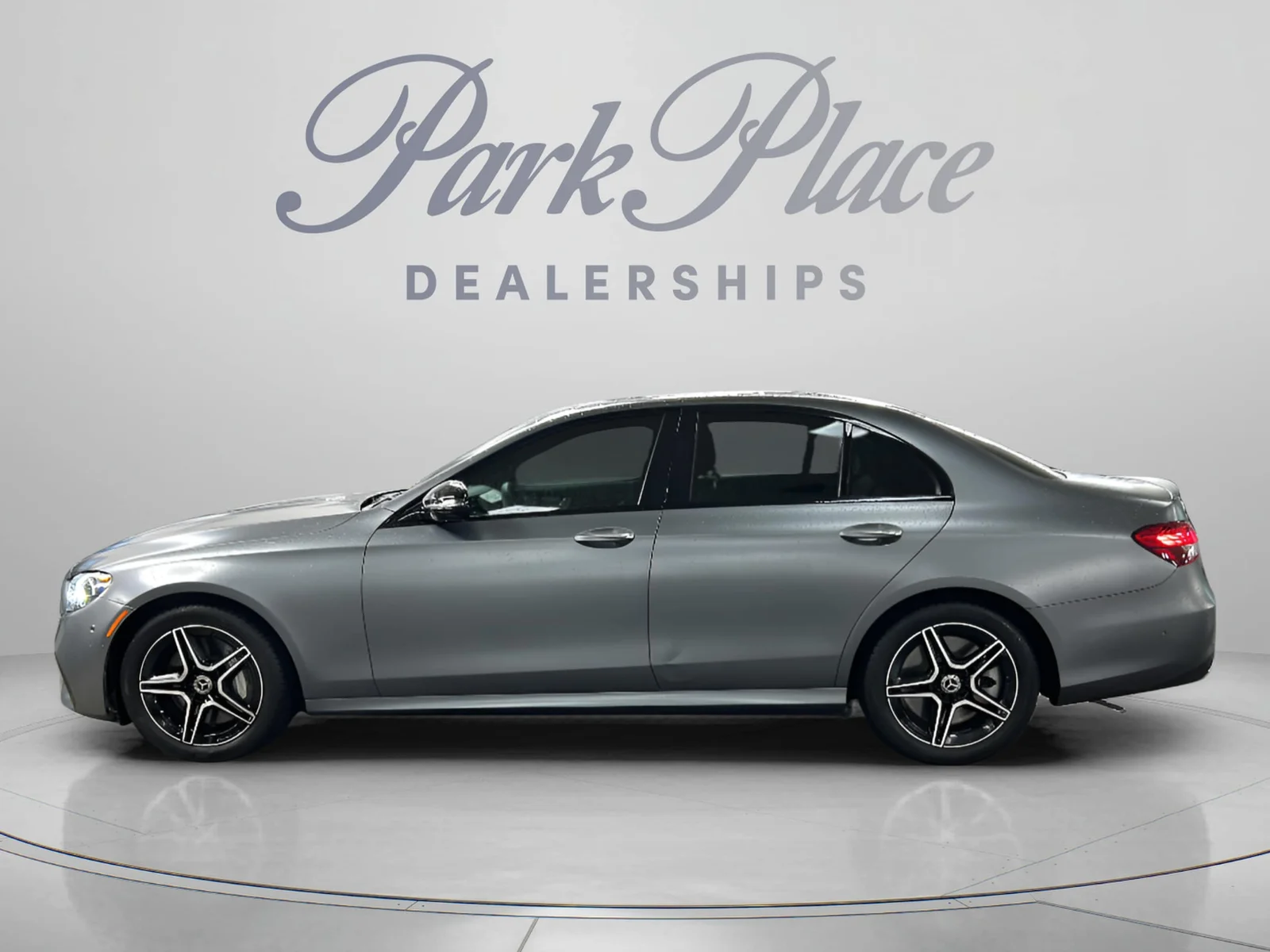 Mercedes-Benz-E-Class-1