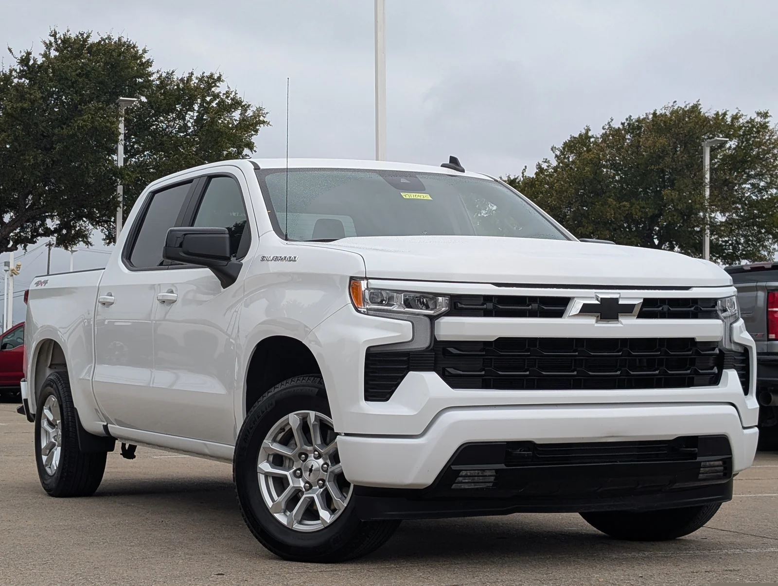 Chevrolet-Silverado 1500-1