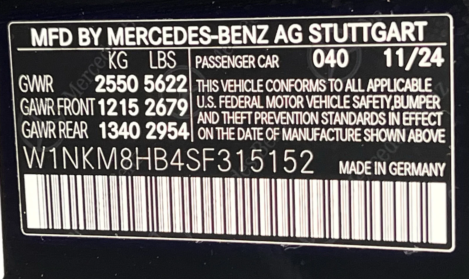 Mercedes-Benz-GLC-29