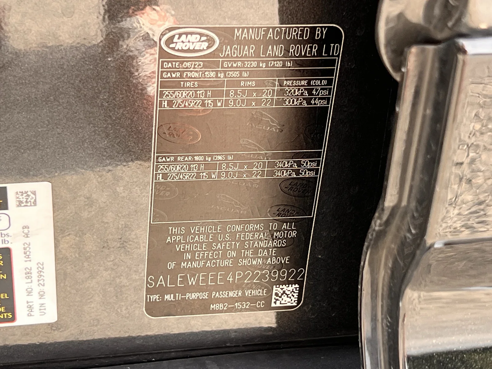 Land Rover-Defender-29