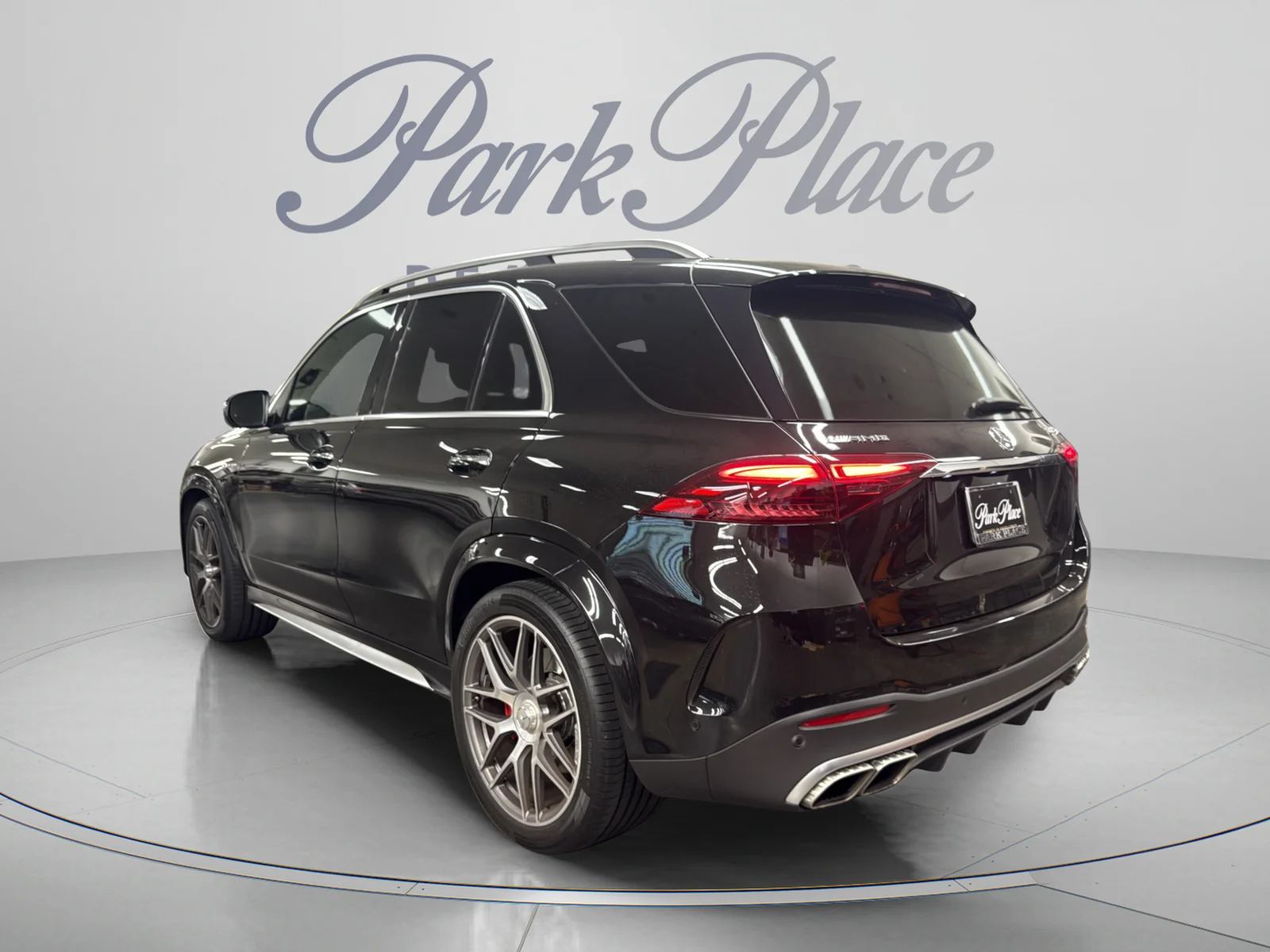 Mercedes-Benz-GLE-2