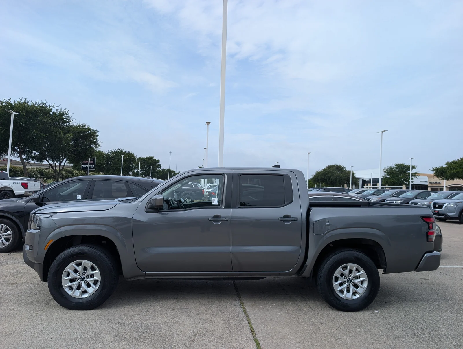 Nissan-Frontier-2