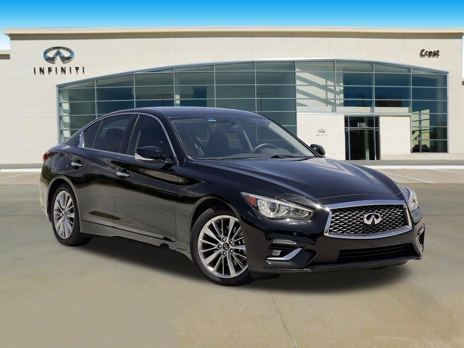 INFINITI-Q50-1