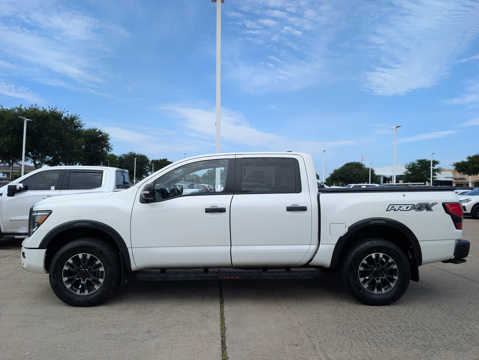 Nissan-Titan-2
