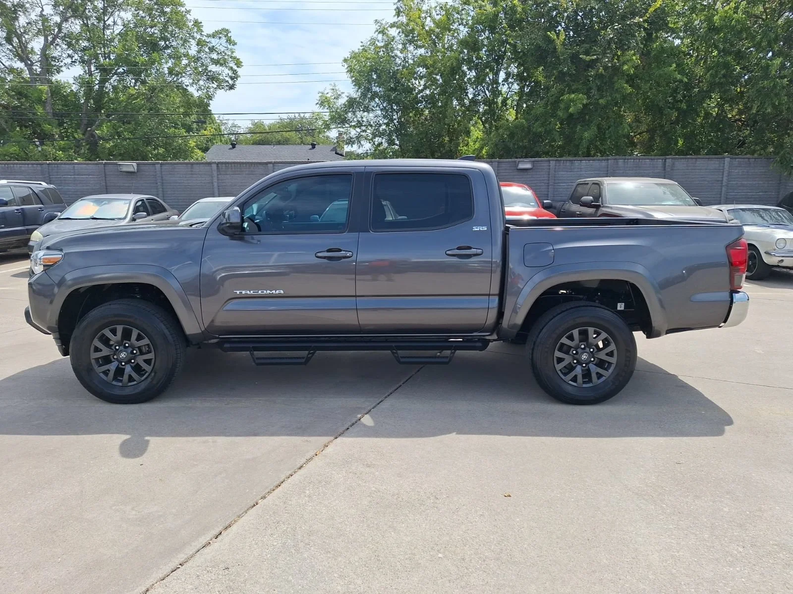 Toyota-Tacoma 2WD-2