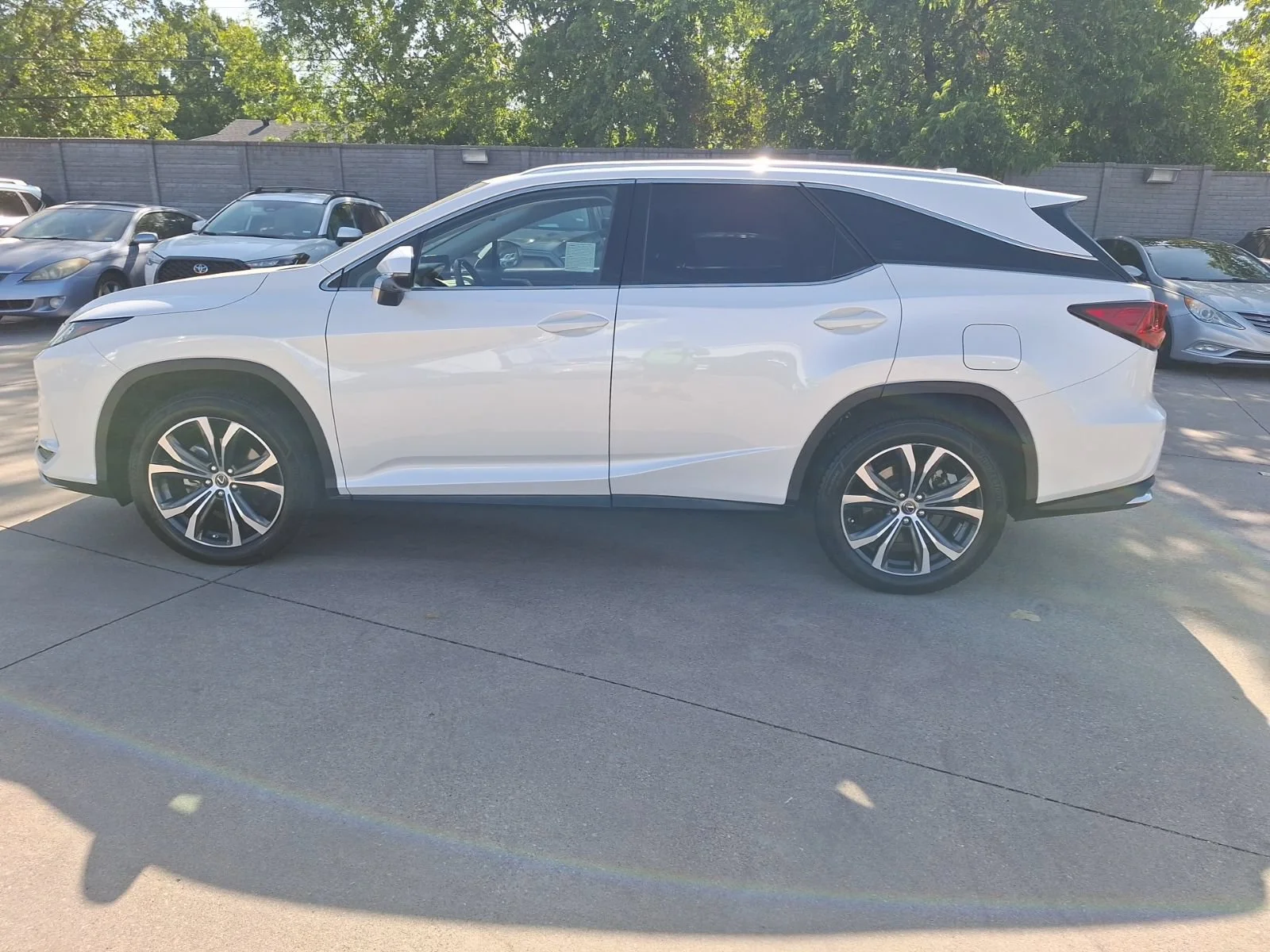 Lexus-RX-2